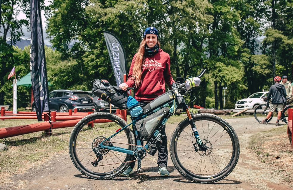 SONIA COLOMO REÇOIT LA PREMIÈRE PLACE EN ACROSS ANDES ULTRACYCLING RACE